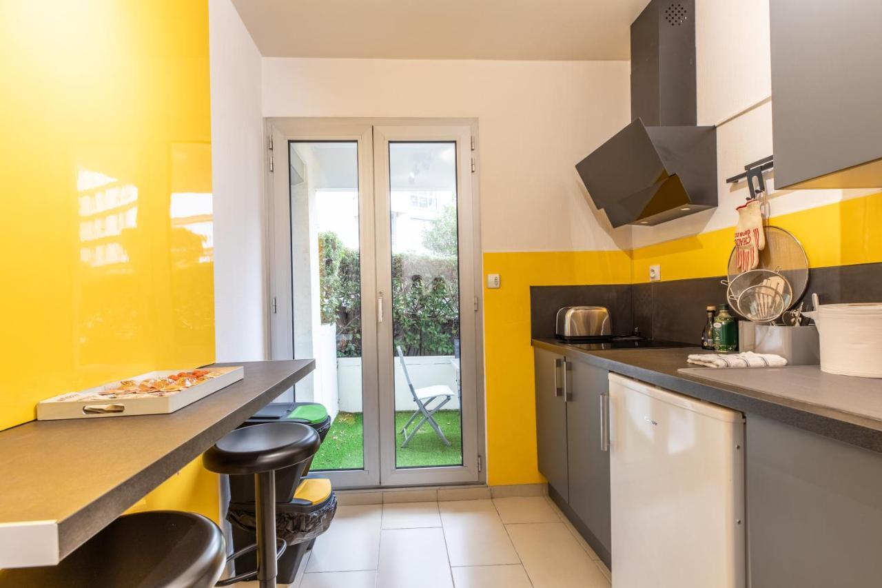 F2 "Paris Jaude " Clermont Fd Apartment Bagian luar foto